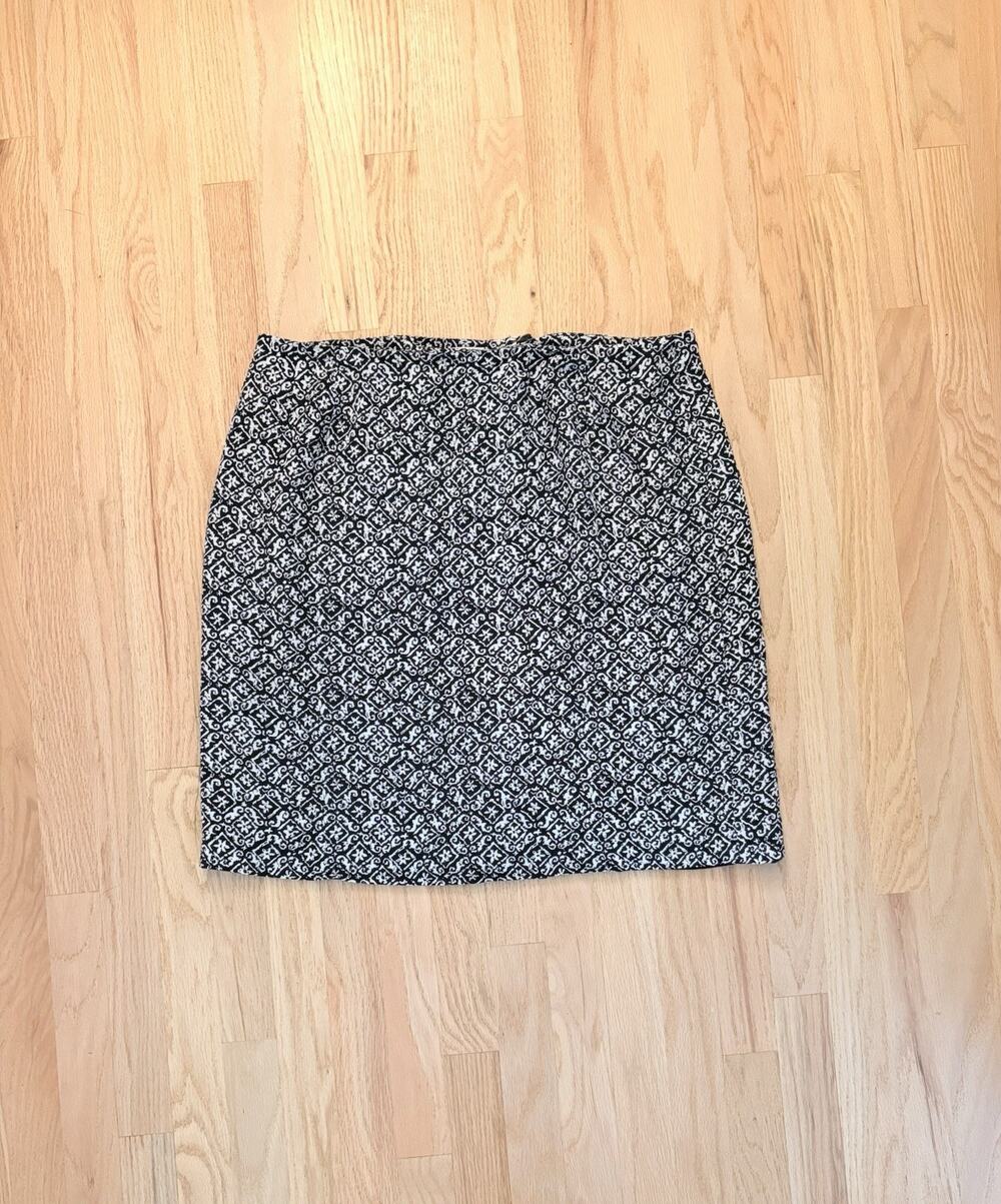 Talbots Black/White 100% Silk Skirt Women’s Size 20 Classic Staple Capsule